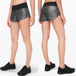 Lululemon Speed Up low rise short, 2.5”